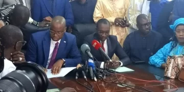 Passation de service au ministère de l’Economie numérique: Yankhoba Diatara confie ses ex-collaborateurs à Me Moussa Bocar Thiam