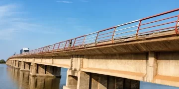 GUY, OÙ ÉTAIS-TU QUAND LE PONT ÉMILE BADIANE CRIAIT AU SECOURS ?