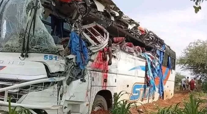 Niger : 22 morts dont 17 militaires et 37 blessés dans une collision entre deux bus à Madaoua