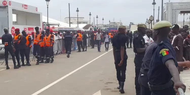 Séjour de Serigne Mountakha à Dakar : Plus de 2500 policiers et gendarmes mobilisés !