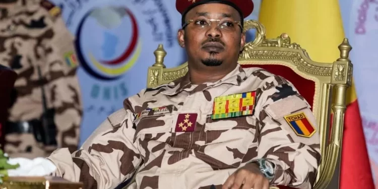 Tchad: Mahamat Déby désigné président d’une transition prolongée de deux ans