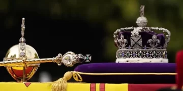 Couronnement de Charles III: polémique autour des diamants sud-africains de la couronne