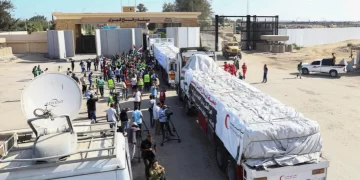L&rsquo;aide humanitaire venue d&rsquo;Égypte entre dans la bande de Gaza