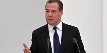 Dmitri Medvedev : «L’Europe doit être punie par tous les moyens à notre disposition»