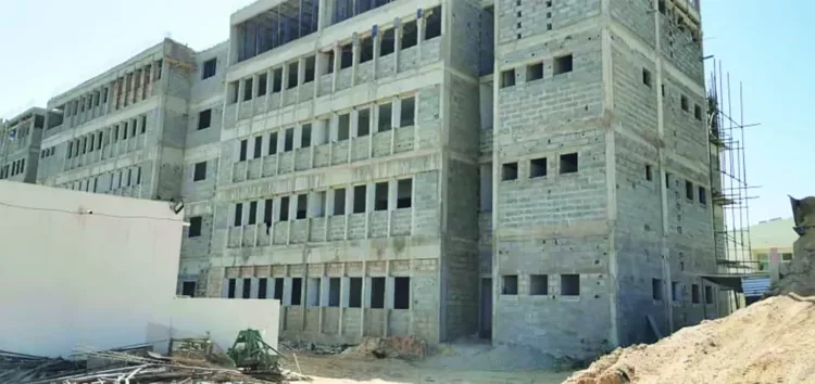 Lycée Seydina Limamou Laye de Guédiawaye: Livraison espérée fin mars