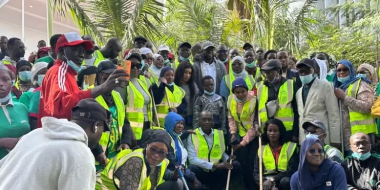 Les députés de la 15e législature lancent la journée de nettoyage « Sétal suñu pencc mi » pour promouvoir la cohésion nationale