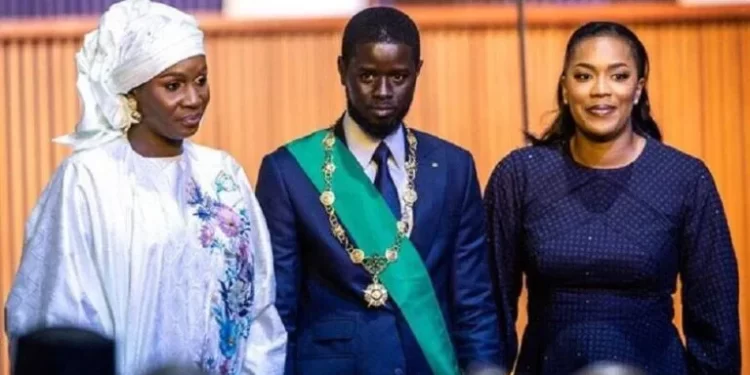 Les Premières Dames du Sénégal : Un Engagement Humanitaire au Service des Populations Vulnerables