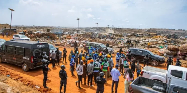 Suivi des Travaux du Programme de Modernisation des Déchets Solides : Moussa Bala Fofana au Cœur des Progrès