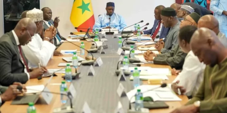 Ousmane Sonko annonce des mesures pour assainir la situation d’Air Sénégal et AIBD : Audits, apurement des dettes et réorganisation des marchés prioritaires