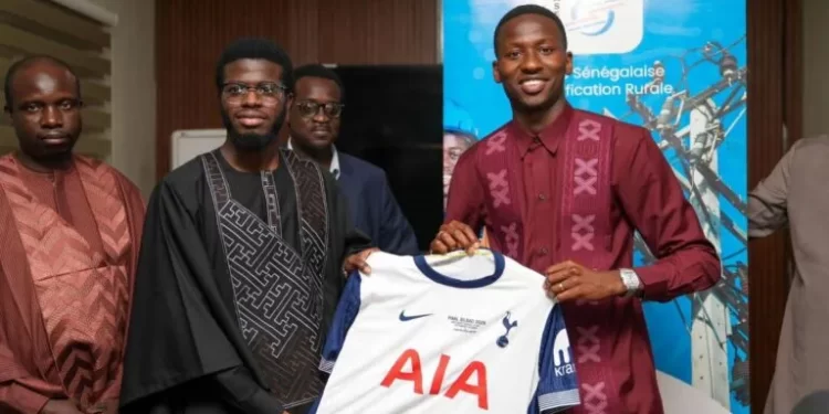 Pape Matar Sarr s’engage pour l’électrification de son village natal : « Donner accès à l’électricité, c’est redonner de la dignité »