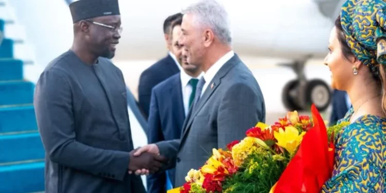 Ousmane Sonko entame une visite officielle en Turquie pour renforcer la coopération bilatérale