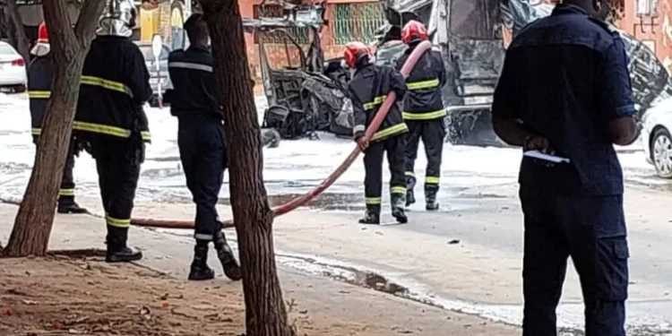 HLM Grand-Yoff : Une fourgonnette remplie de gaz explose et sème la panique