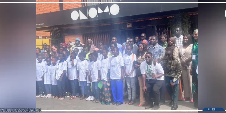 “Le climat se vit ici” : à Yoff, les jeunes en première ligne pour une justice climatique globale