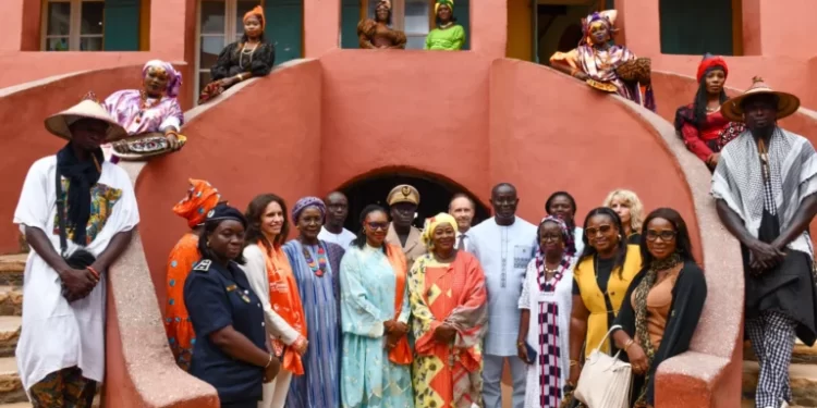 Violences numériques : le Sénégal lance les 16 jours d’activisme depuis Gorée pour briser le silence**