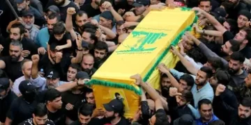 Le Hezbollah enterre son chef militaire tué dans un bombardement israélien