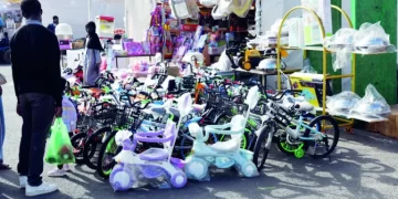 Fin d’années : les stands de vente de jouets, l’attraction à la FIDAK