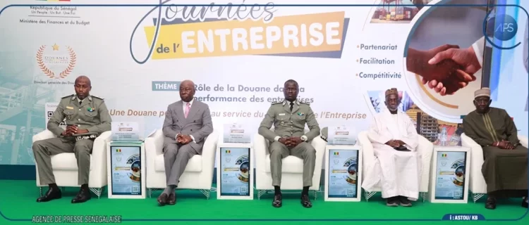 Douanes sénégalaises : le colonel Babacar Mbaye plaide pour un partenariat stratégique avec les entreprises