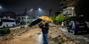 Grèce : des pluies torrentielles « extrêmes » sur Athènes et sa région causent deux décès