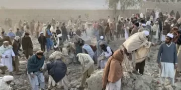 L’armée afghane annonce lancer des « attaques massives » de représailles contre le Pakistan qui annonce avoir riposté