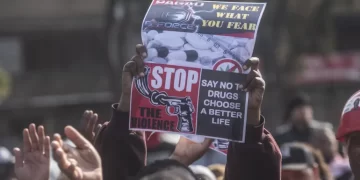 Afrique du Sud : sur le chemin de l’école, les jeunes pris entre drogue et guerre des gangs