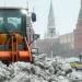 Vols annulés et arbres déracinés : Moscou prise dans une tempête de neige tardive
