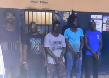 Ghana : La police de Tema démantèle deux puissants gangs de braqueurs d’entrepôts