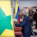 Cheikh Niang à l’ambassade du Venezuela pour présenter les condoléances du Sénégal suite aux séismes du 24 juin