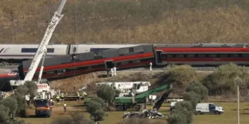 Bilan revu à la hausse pour l&rsquo;accident de train en Espagne : 74 morts, le gouvernement sous le feu des critiques