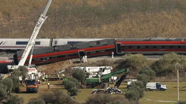 Bilan revu à la hausse pour l’accident de train en Espagne : 74 morts, le gouvernement sous le feu des critiques