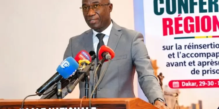 Réinsertion des détenus : Me Moussa Sarr annonce 418 recrutements et défend les peines alternatives