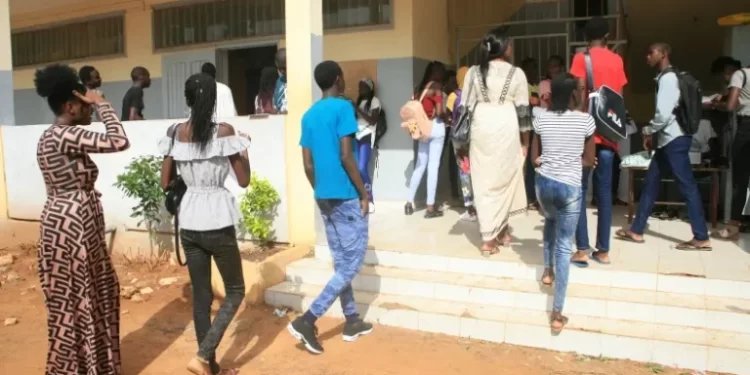 Transfert des élèves: un véritable calvaire pour de nombreux parents